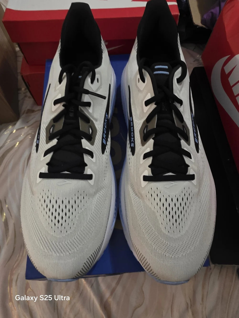 Brooks Men's Ghost 18 Running Shoes - White with Black Accents